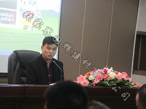 張家界國輝建材?？偨?jīng)理發(fā)言
